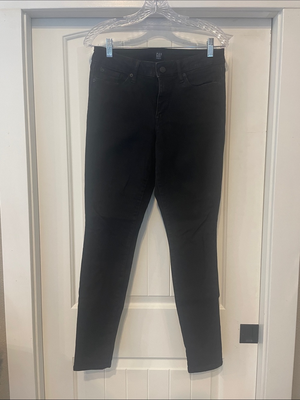GAP Skinny Jeans in Black